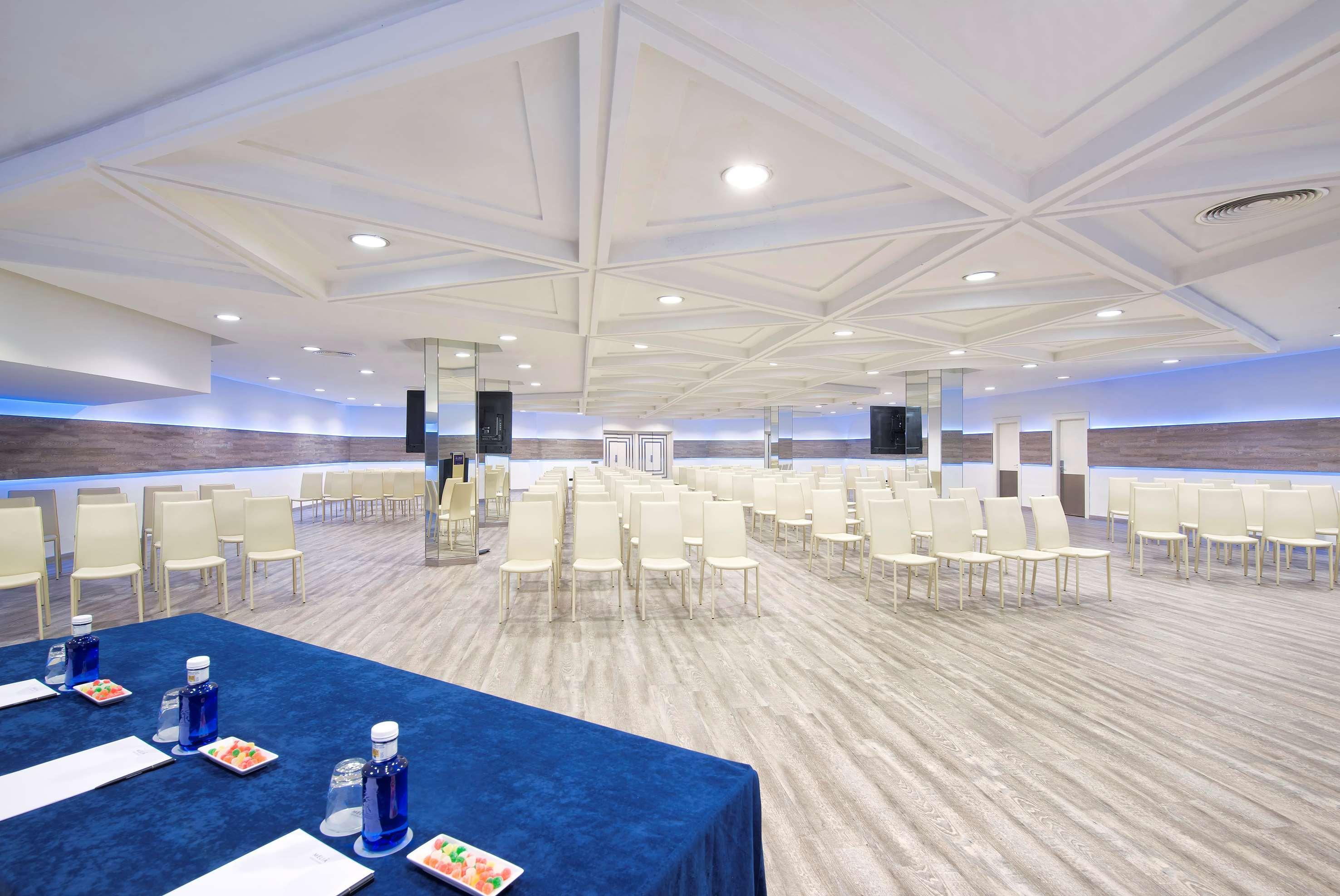 Hotel Meliá Palma Marina Esterno foto The meeting room of the hotel