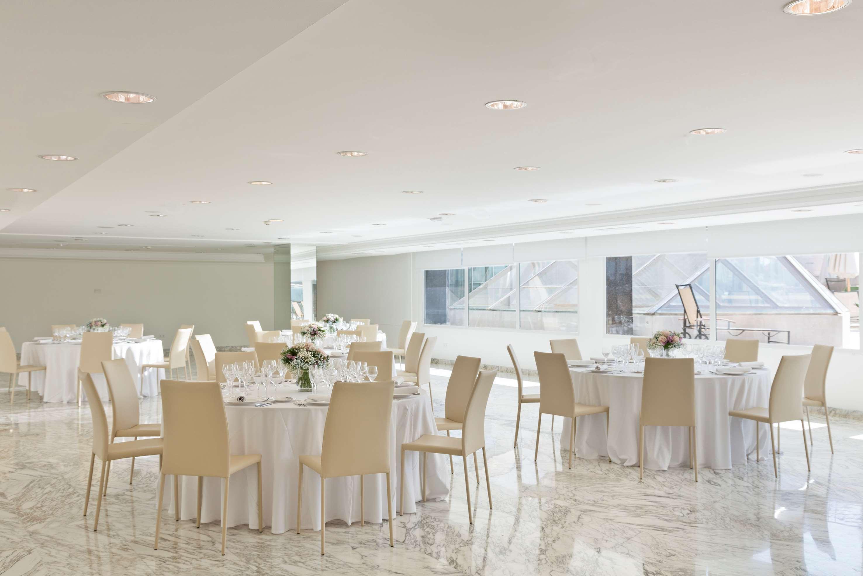 Hotel Meliá Palma Marina Esterno foto The interior of the hotel